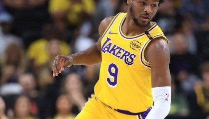 布朗尼首秀闪光！追帽看齐詹皇，雷迪克：很好调教