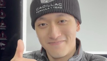 开云体育官网-跟随凯迪拉克车队季前测试，周冠宇：期待新赛季带来更多精彩